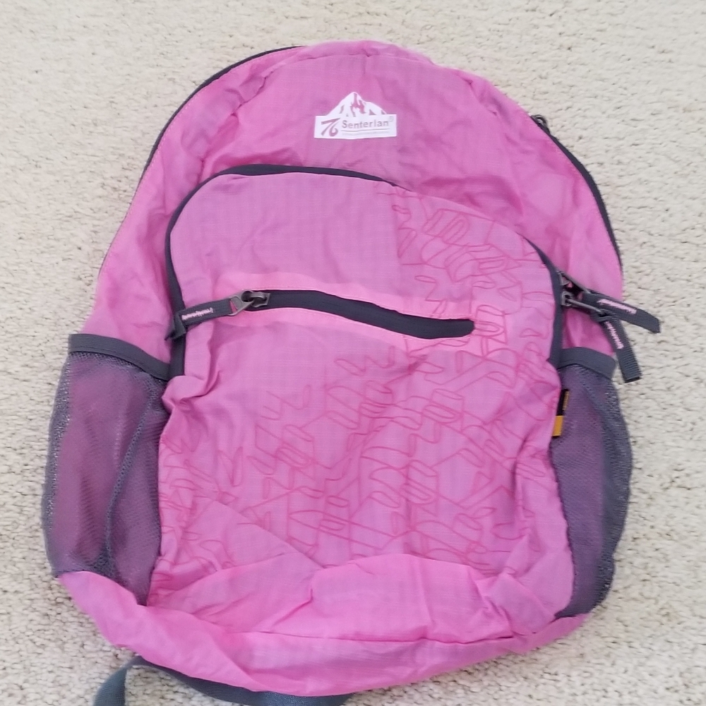Senterlan Packable Backpack - Picture 3 of 8